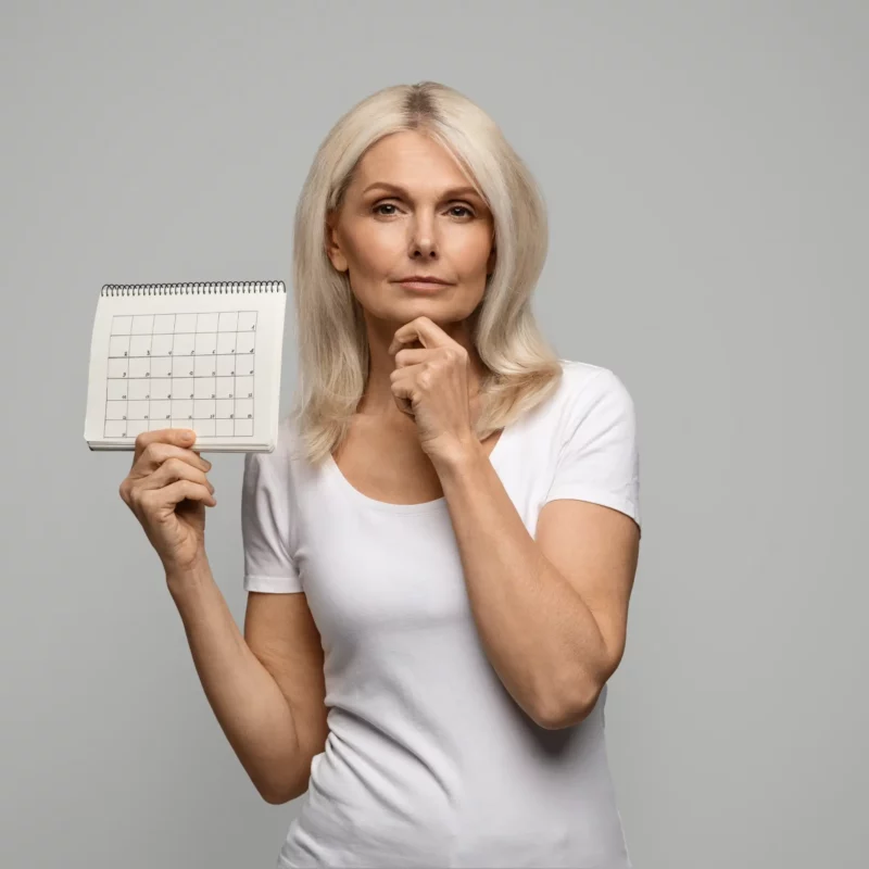 Brouillard mental à la ménopause : ce qui se passe vraiment dans votre cerveau